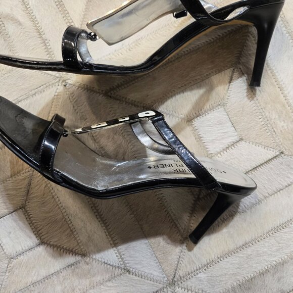 Donald pliner couture black and white strappy stiletto sandals - Picture 4 of 6